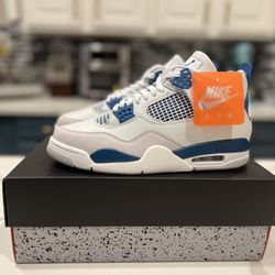 Air Jordan 4 Military Blue 