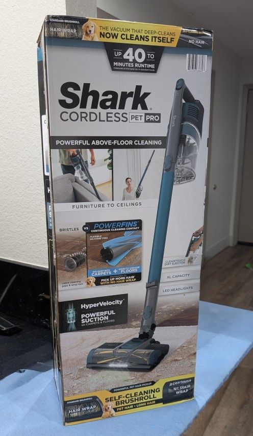 Shark Pet Pro MultiFLEX Cordless Stick Vacuum