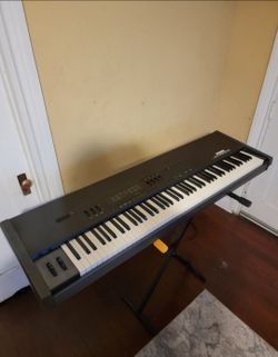 Kawai MIDI Controller M8000 Studio Quality Professional Keyboard 88 Keys