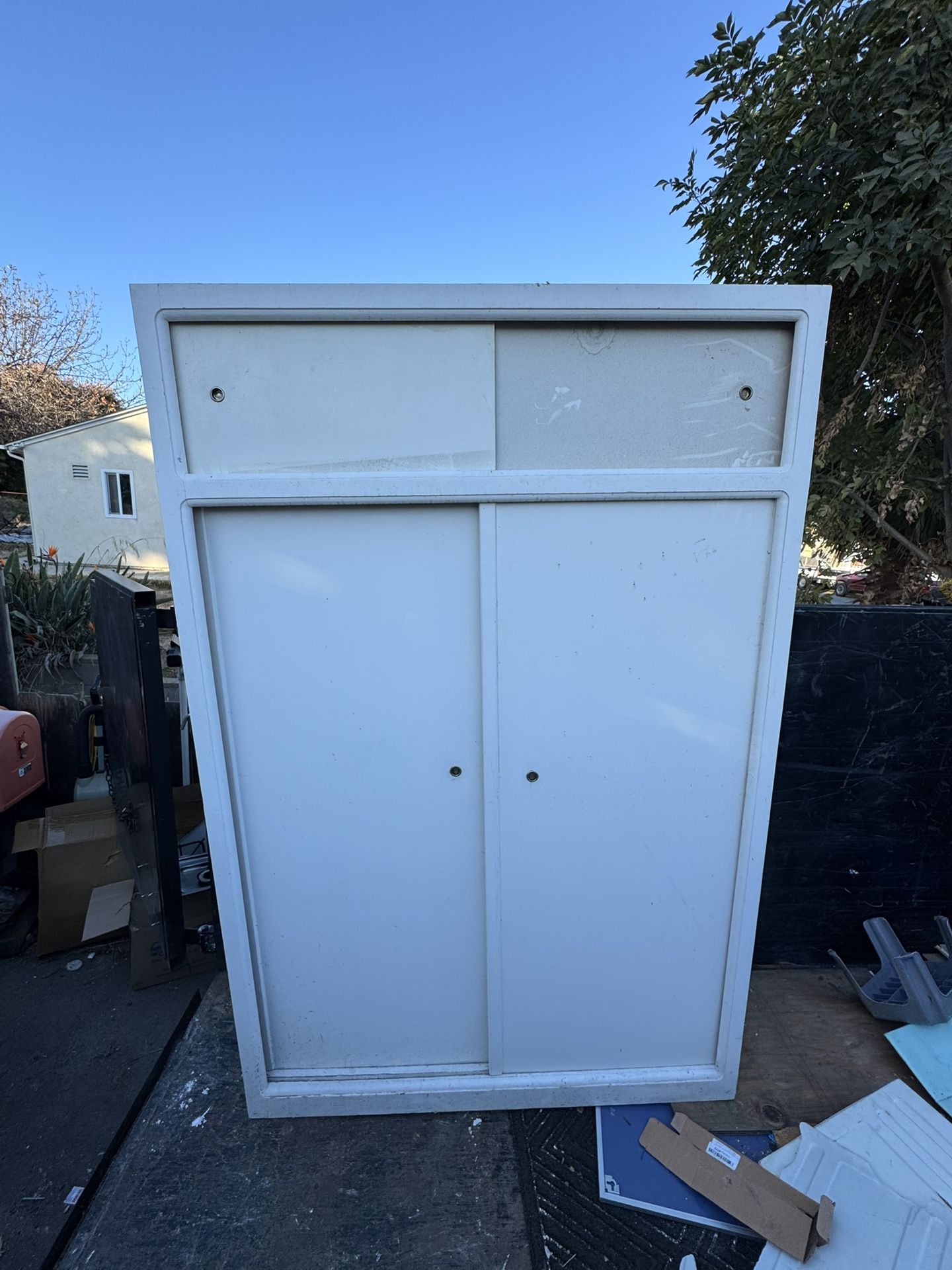 Stand alone Closet White 