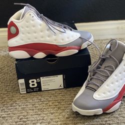 Air Jordan 13 (Grey Toe)