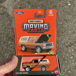 Matchbox Bronco Super Chase