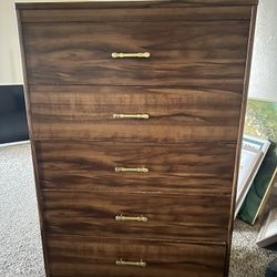 5 Drawer Dresser