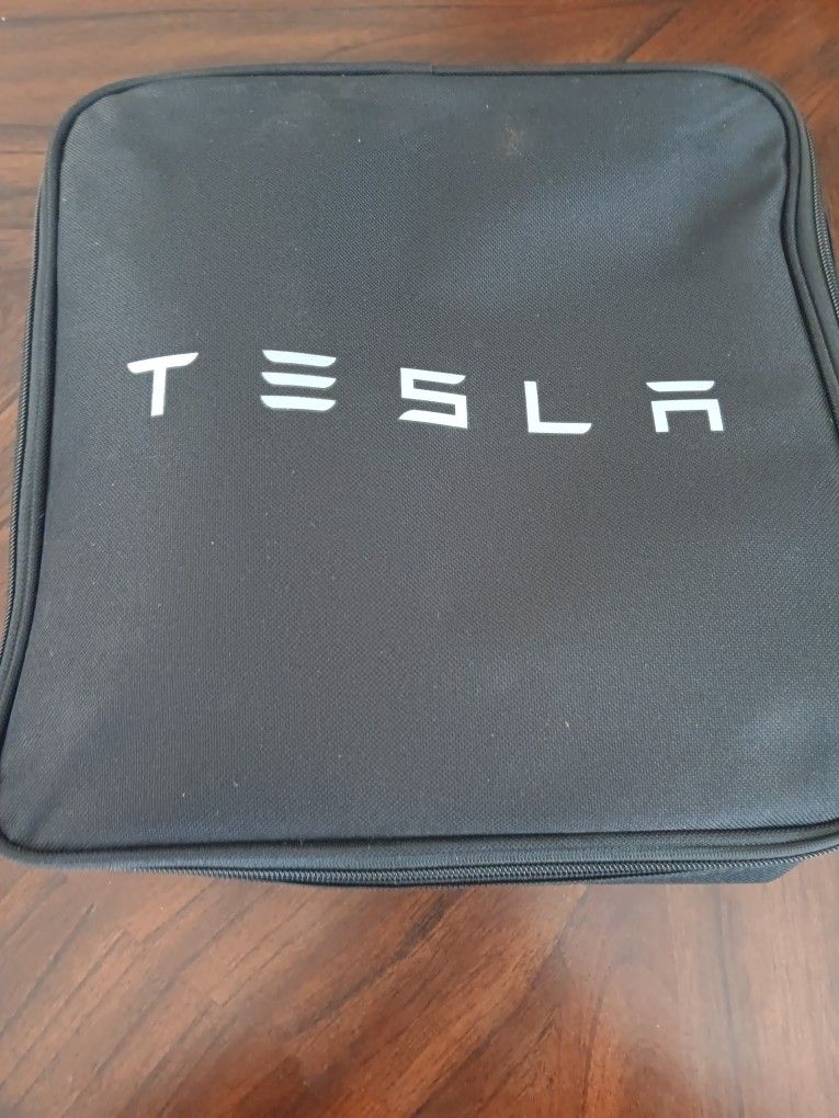 Tesla Charger