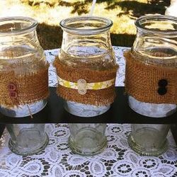 Set of 3 Vases Set in Metal Tray 💐
