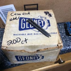 Construction 3 1/2 Pounds  Cement Nails Combo Mostly 2 1/2”//. Some 1 1/2”// & 1”