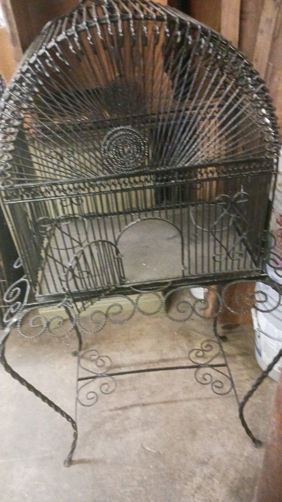 Antique Wrought Iron Bird Cage Withstand