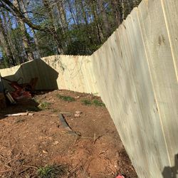 We Make Wooden Fence