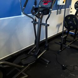 Life Fitness X3 Total Body Elliptical 