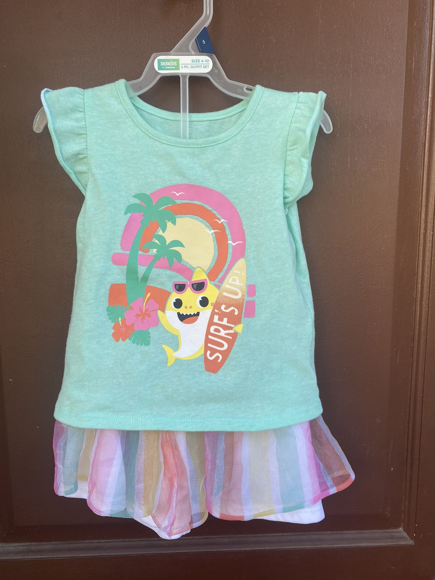 Baby Shark Tulle Shirt And Skirt Outfit 2T..