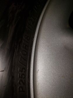 llantas, toyota tundra