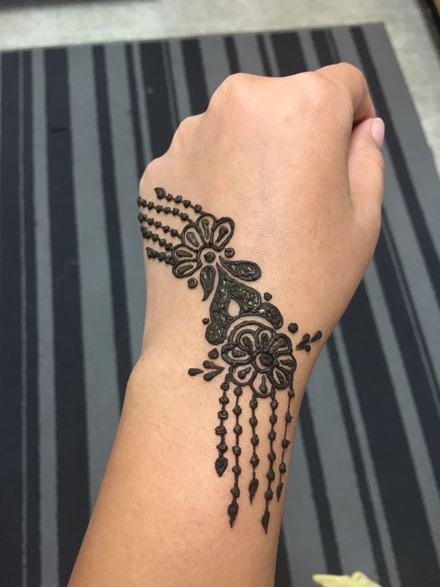 Beautiful design with henna