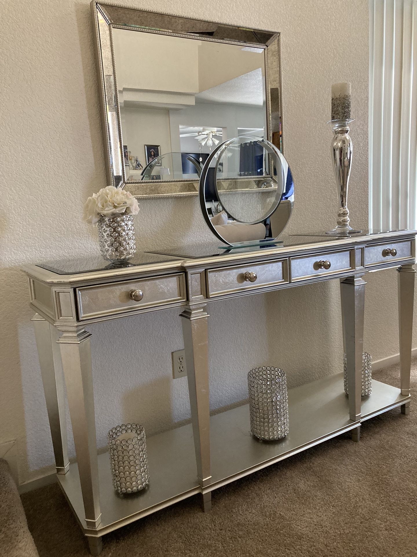 Z Gallerie Decorative Piece