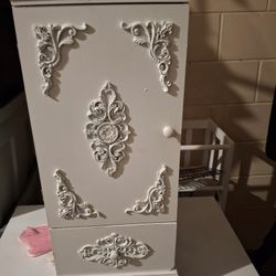 Shabby Chic End Table