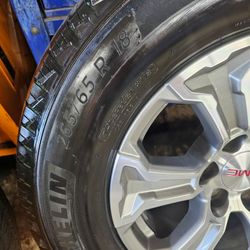 GMC 18 INCH RIMS