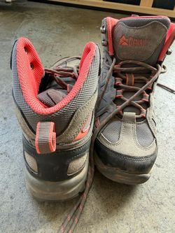 Woman boots for sale