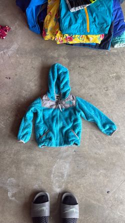 North Face Toddler girl 2T fleeze jacket