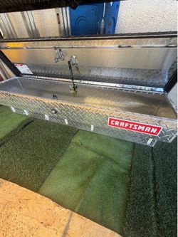 Craftsman tool box