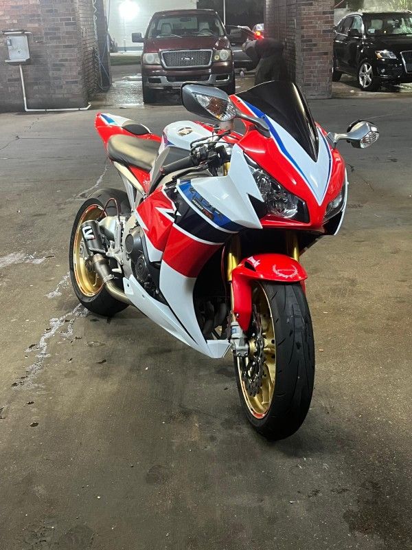 2014 Honda CVR 1000RR SP