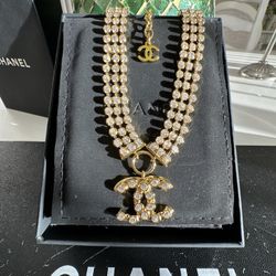 CHANEL Necklace