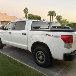 2010 Toyota Tundra TRD Rock Warrior 4x4 – Reliable Off-Road Ready Beast – $9,500