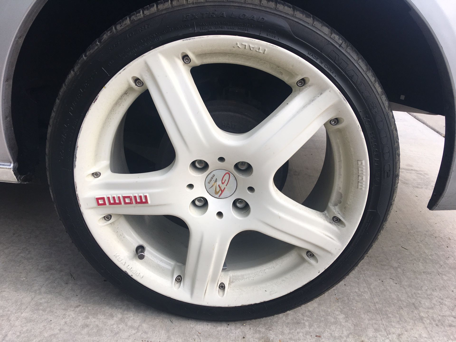 17X7.5 MOMO RACING GT2 4LUG HONDA/ACURA