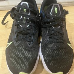 Nike Zoom Winflo 7 Men’s Size 8