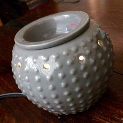 Wax warmer