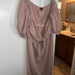 Woman’s Plus Dresses