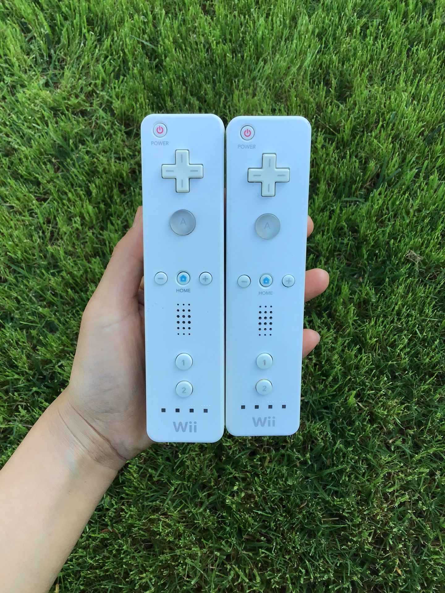 Genuine Authentic Official Nintendo Wii Remote Controller in White 100% OEM Super Mario Wii Console Sports Video Games Accessories 