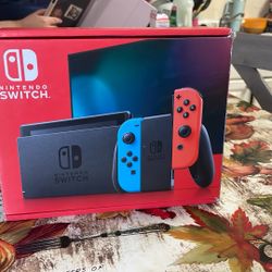 Nintendo Switch 