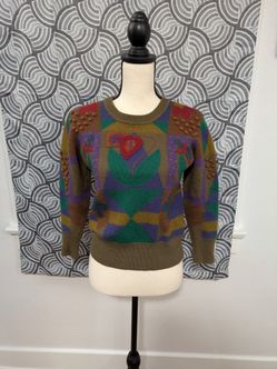 Pullover Sweater