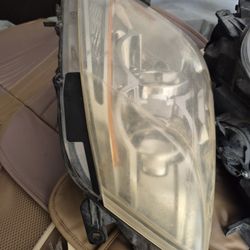 Cadillac 2008 CTS Pair Of HEADLIGHTS 