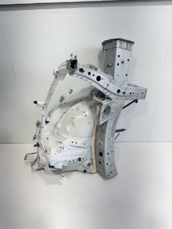 (852) 18-24 Buick Enclave Left Frame Leg 2018 2019 2020 2021 2022 2023 2024