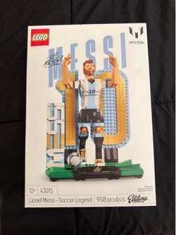 LEGO Icons Lionel Messi Soccer Legend 43015 – Factory Sealed NISB
