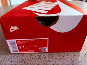Black Nike AirMax 270 -size 11c