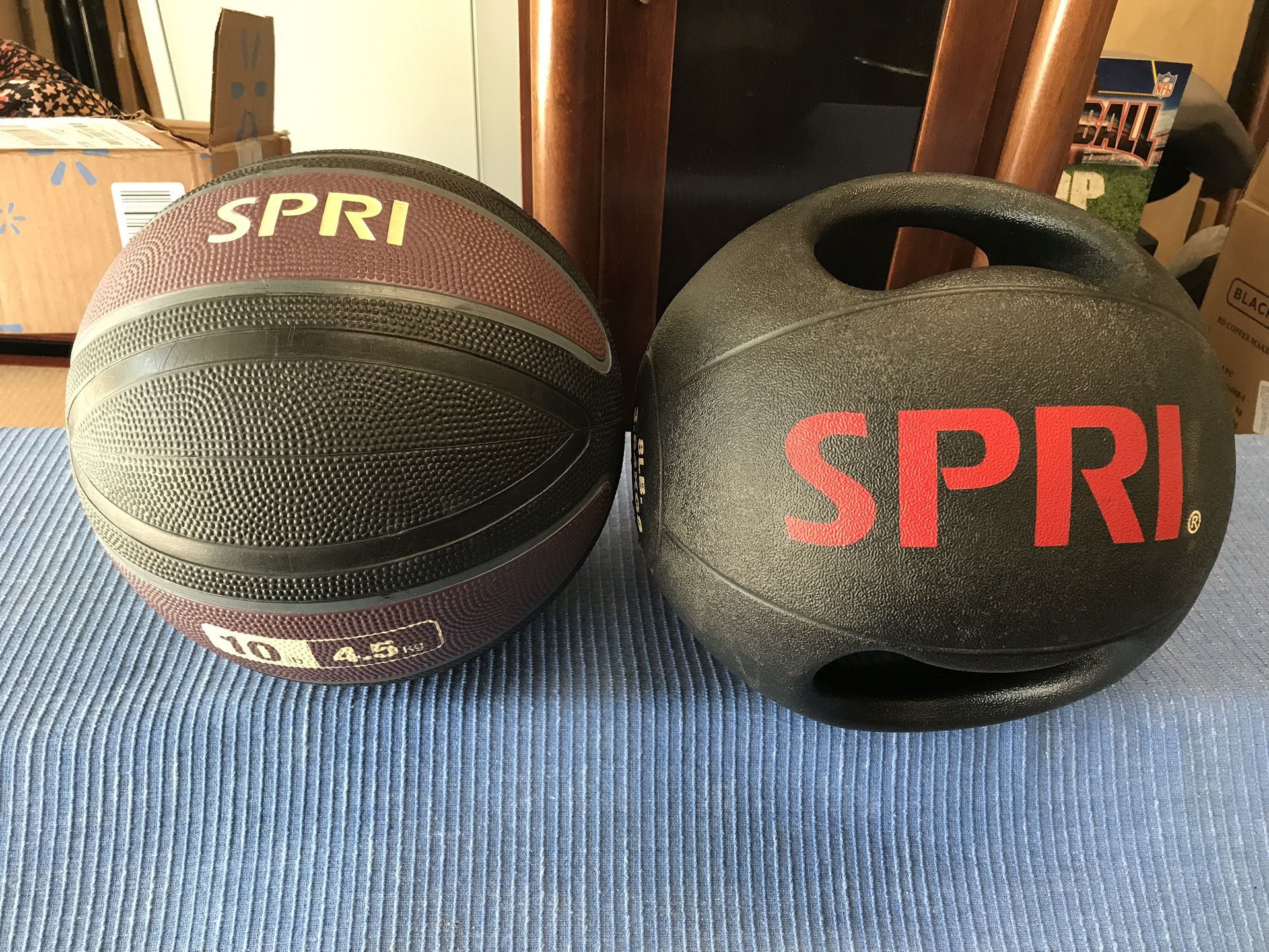 SPRI Medicine Balls - 8 pound Ball and 10 pound With Handles - Home Gym - Great Exercise Equipment