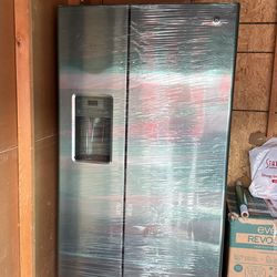 Refrigerator in great condition