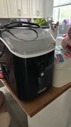 Ice maker