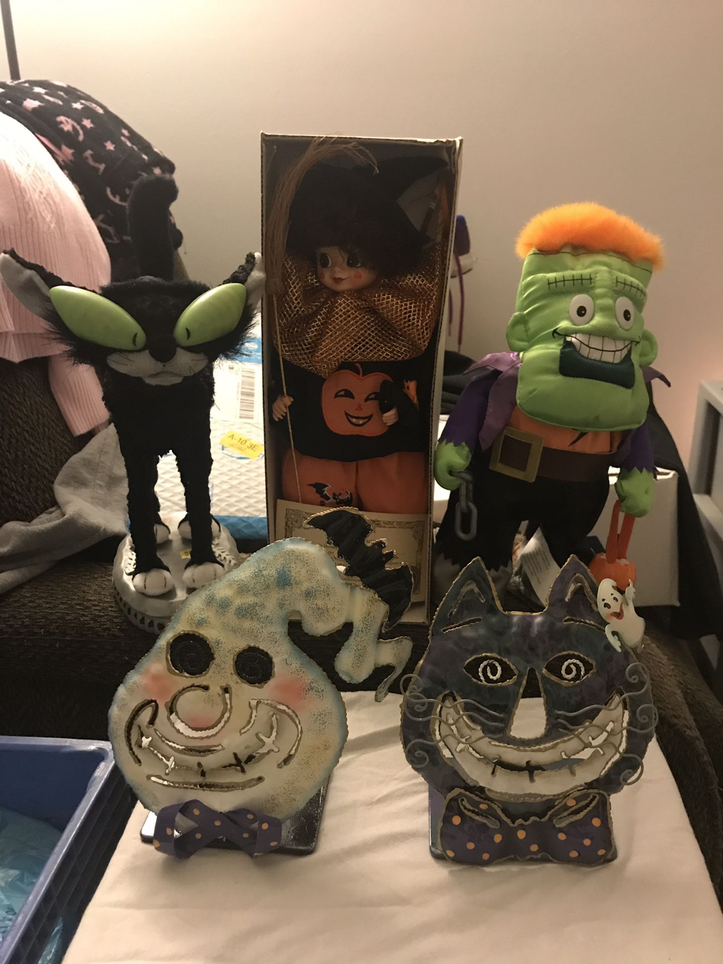 Set of 5 Halloween in (April) Decorations Best and Final Price Reduction