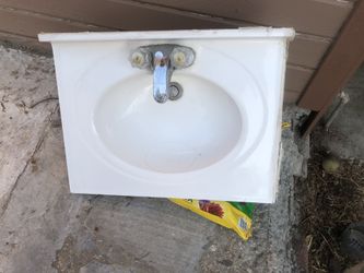 Barely used sink