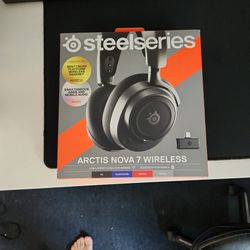 Steel Series Arctis Nova 7 Wireless