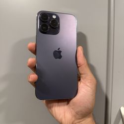 UNLOCKED IPHONE 14 PRO MAX / LOW PRICES / SERIOUS BUYERS 