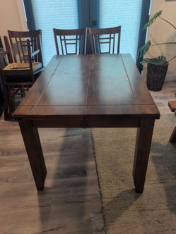 Quality Dining Table