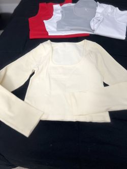 Women Crop Long Sleeve Tee Size L