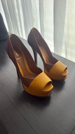 Fendi heels