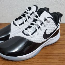 Nike LeBron James Witness - Men's Size 12