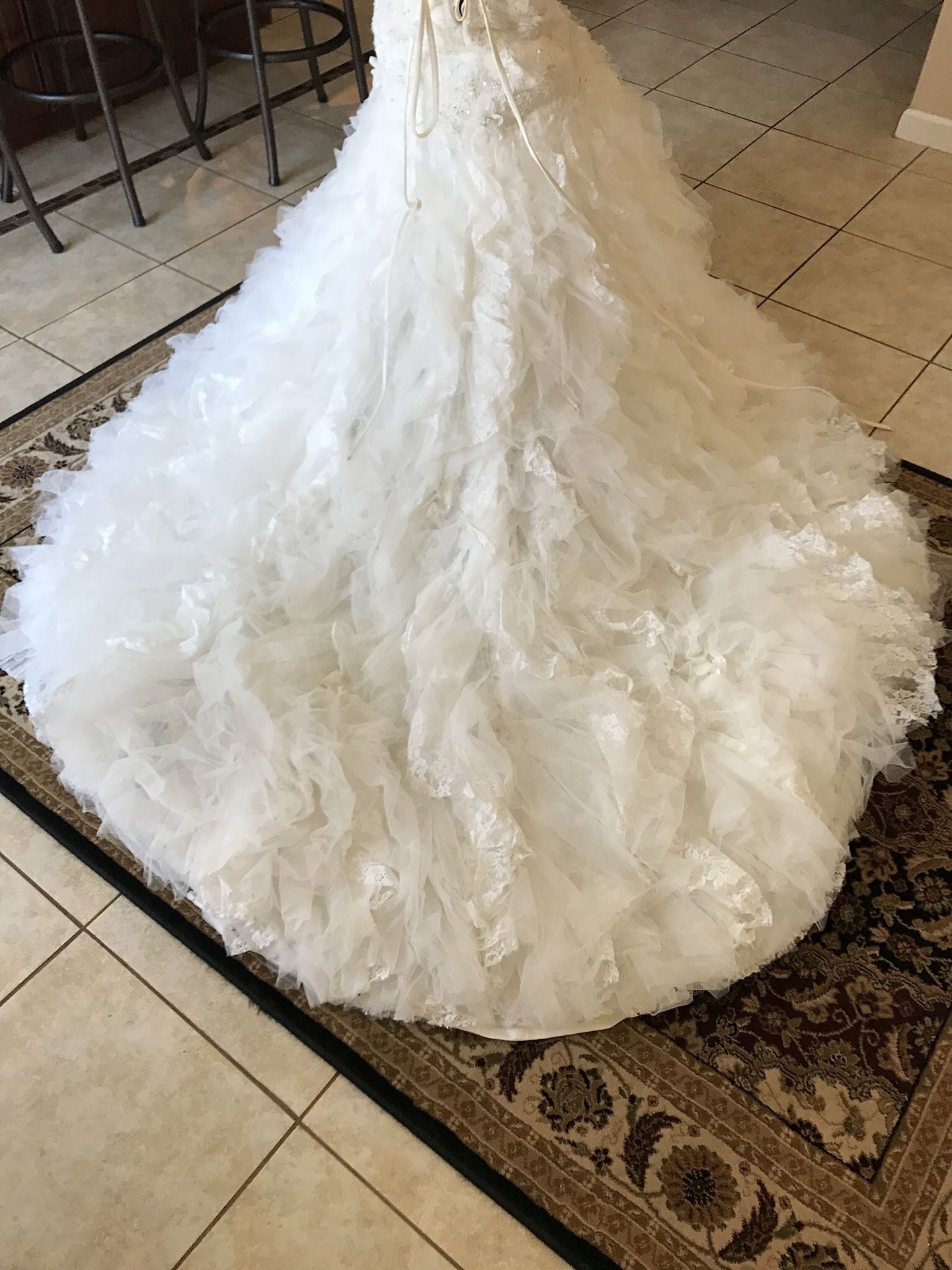 Maggie Sottero Wedding Dress size 4