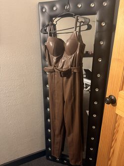 Brown jumpsuit Size M