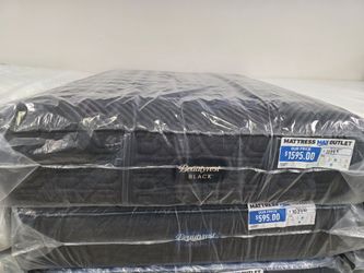 Beautyrest Black Firm Queen Mattress New!